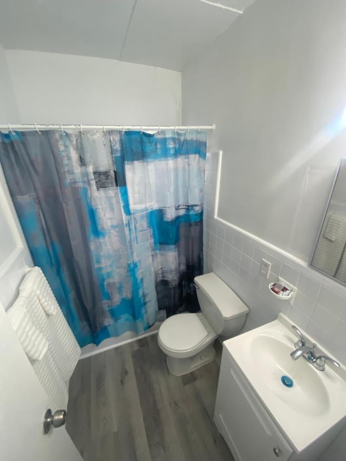 Uptown Inn & Suites St. Petersburg Dış mekan fotoğraf